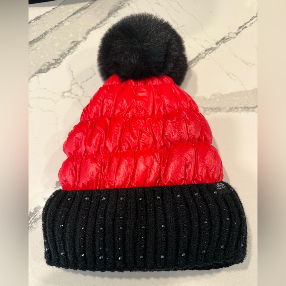 Red/black Pom Pom Puffer Winter beanie